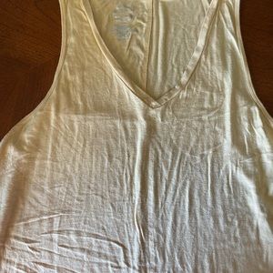 Woman’s tank tops